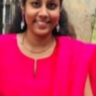 お尻を出して警察を馬鹿にした女、痛い目に遭う（衝撃注意！！）