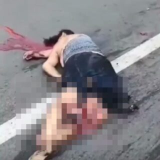 ほぼ全裸状態で引きずられるお姉さんの死体（かなり閲覧注意！！）